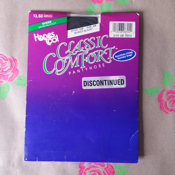 NEW Hanes Pantyhose Barely Black Size AB - Picture 2 of 5